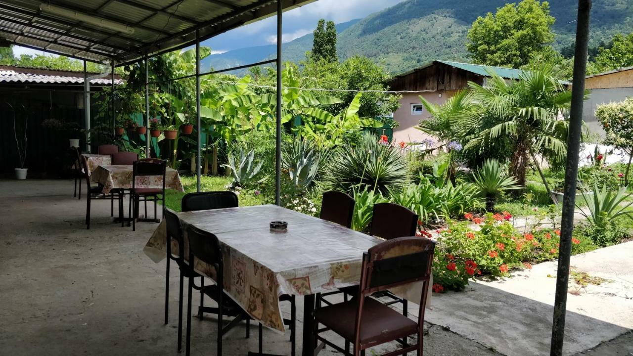 Tikhaya Gavan Guest House Gagra Exterior foto